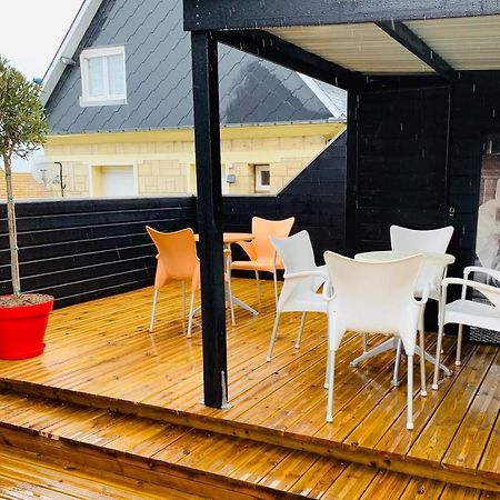 Villa La Solidarite Avec Vue Mer Ault Exterior photo